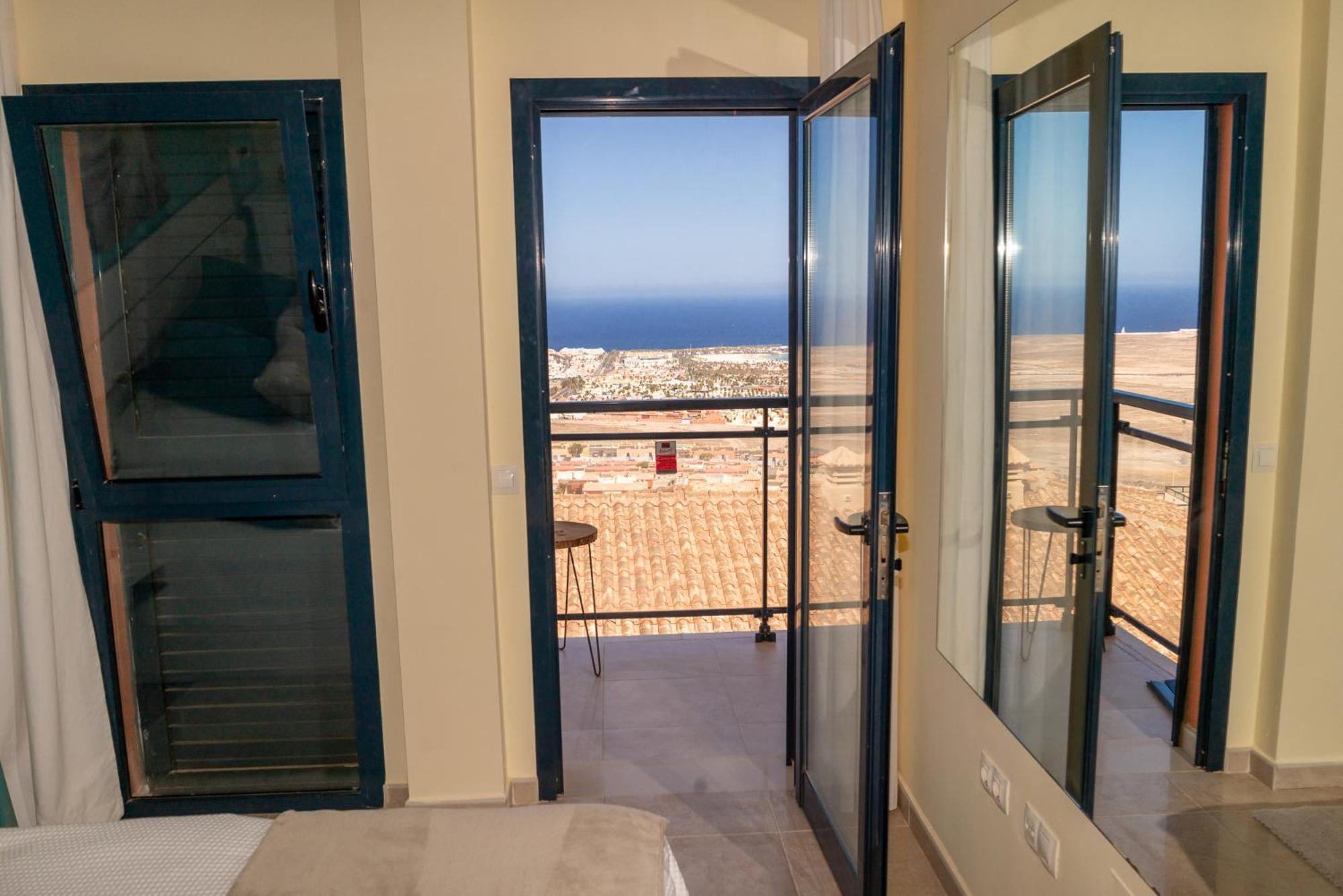 Lucky Thirteen - Apartment With Ocean View 科斯塔卡莱塔 外观 照片